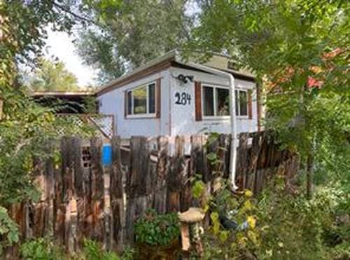 284 River Drive 