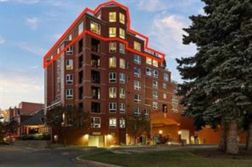 1801, 400 Eau Claire Avenue SW