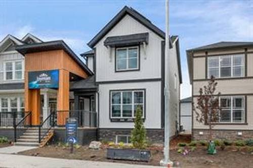 16 Amblefield View NW