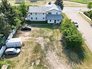 204 1 Avenue SE,Three Hills,T0M 2A0